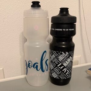 Lululemon Se of Water Bottles